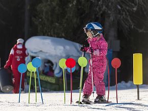 Kinderaktivitäten im Skiurlaub im Familienhotel Kaiser in Tirol.